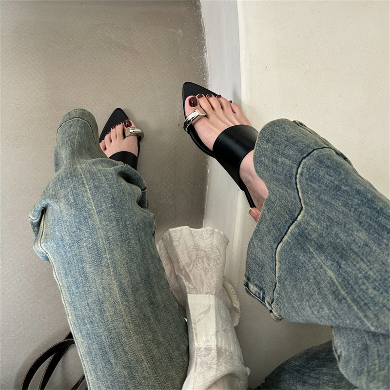 Free shipping designer sandals for women flat sandals black beige sliver gold Sharp pointed straight metal buckle cooler
