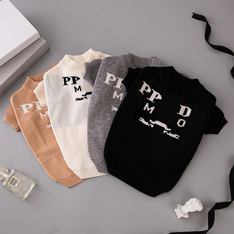 Designer Knitted Apparel Dog Supplies Winter Sweater Turtleneck Cold Weather Puppy Cat Jumper Clothing Strap Short Sleeve Free shipping