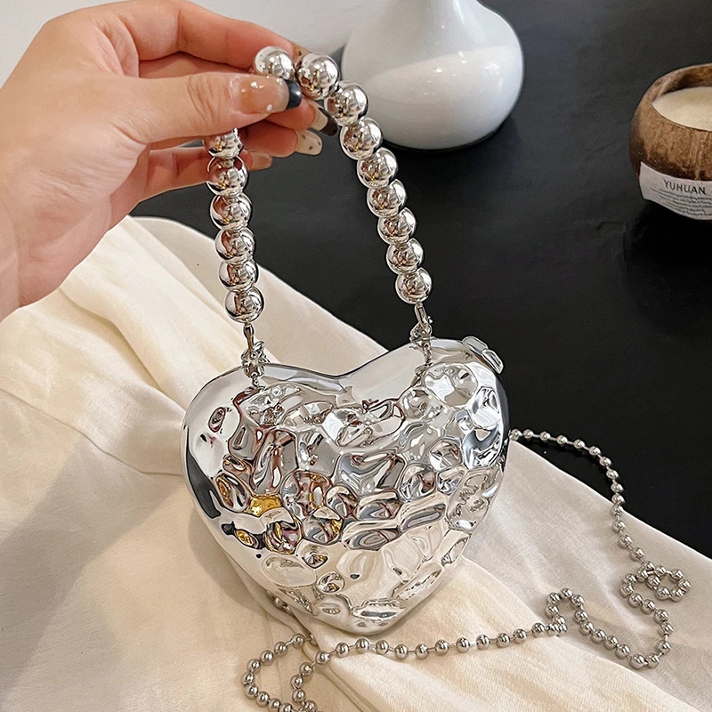 Gold Sier Color Mini Handbag Heared Shape Women Small Cross Body Evening Party Female Chain Shoulder Bag 241213