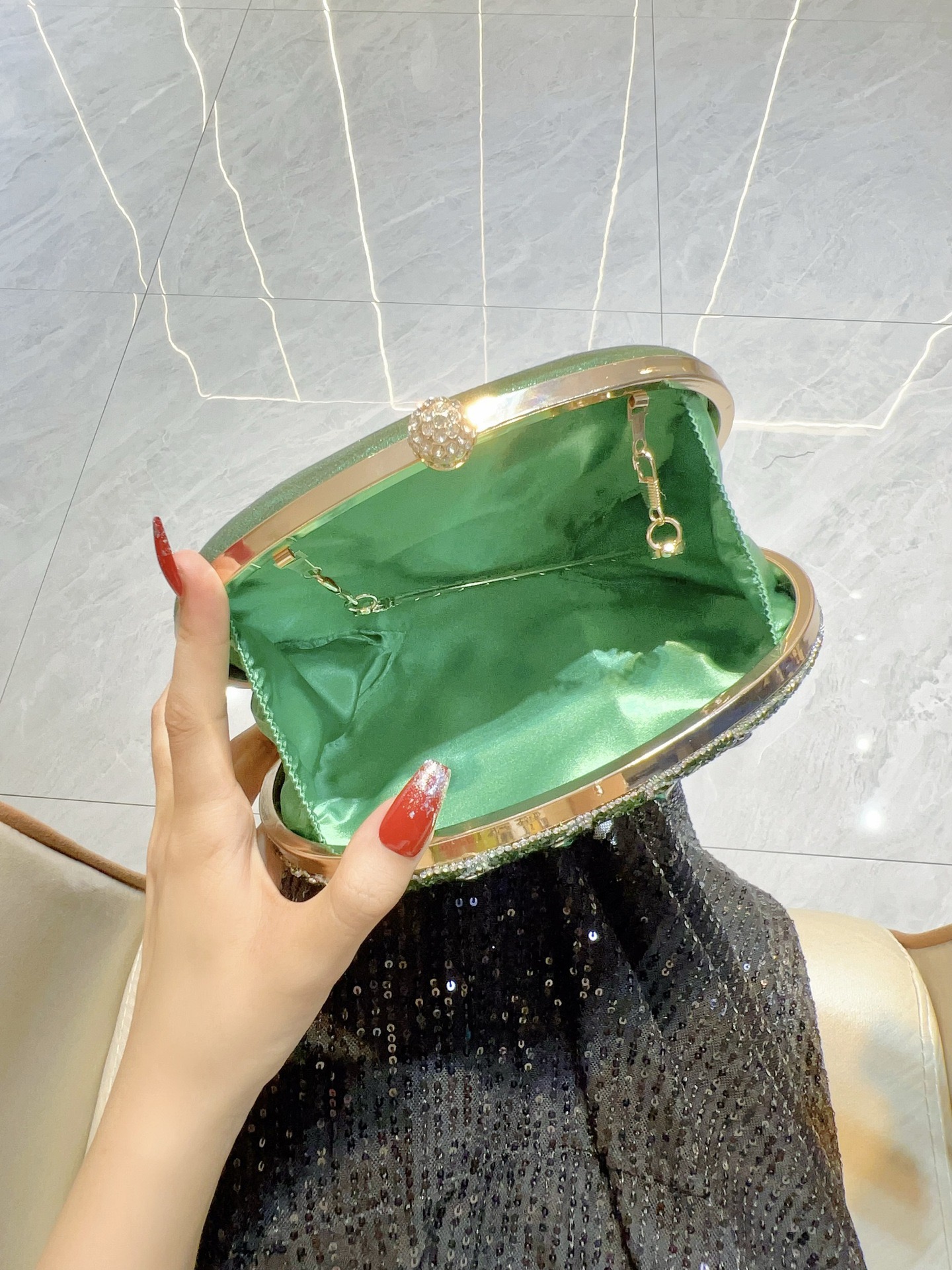 Women Mini Cupcake Formal Evening and New Clutches Metal Minaudiere For Wedding Pary Purse Shoulder Bags Clutch