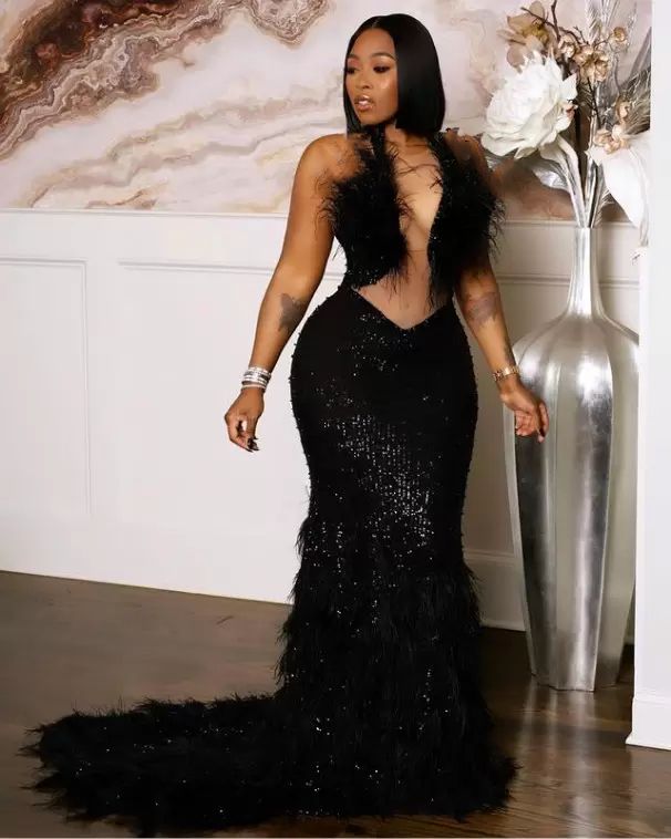 2025 Ao Ebi Sexy Mermaid Prom Dree Elatic Glitter Black Sequined Feather Long Pageant Evening Gown Illuion Tranparent African Women Brithday Party