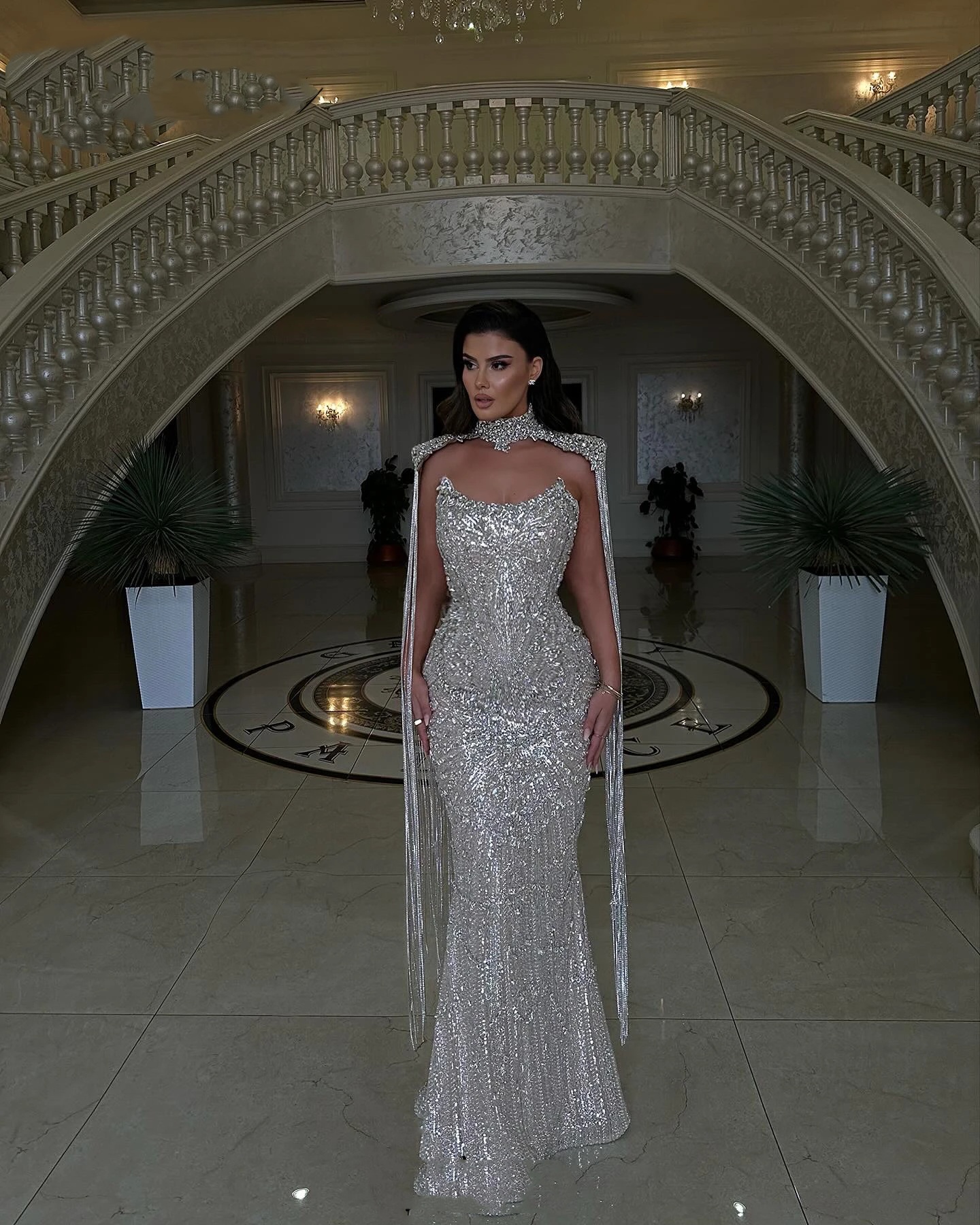 Evening Dresses For Women Strapless Sleeveless Jacket Gown Crystal Sequins Tassel Sweep Train Customized Dress Party