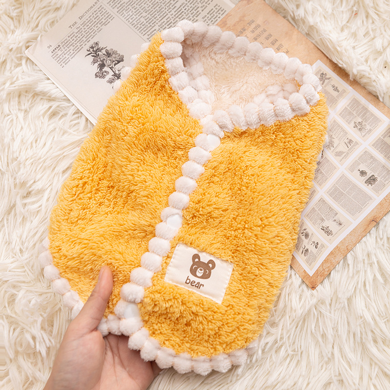 Autumn and winter dog clothes, small and medium-sized dogs, two legged clothes, pet clothes HS50