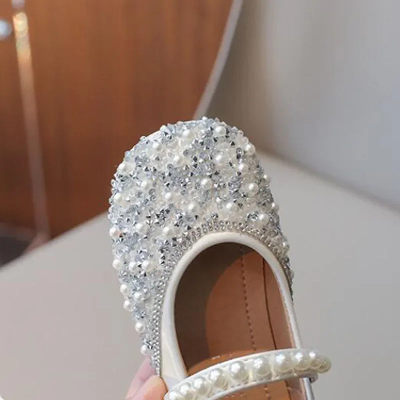 Kids Leather Shoes Spring Autumn Fashion Sequins Pearl Girls Princess Shoes Soft Bottom 241219