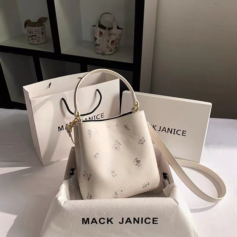 Women's Handbag Designer High-quality Textured Leather Bag Embroidered Round Bucket Shoulder Bag Crossbody Bag Women's Wallet Women's C