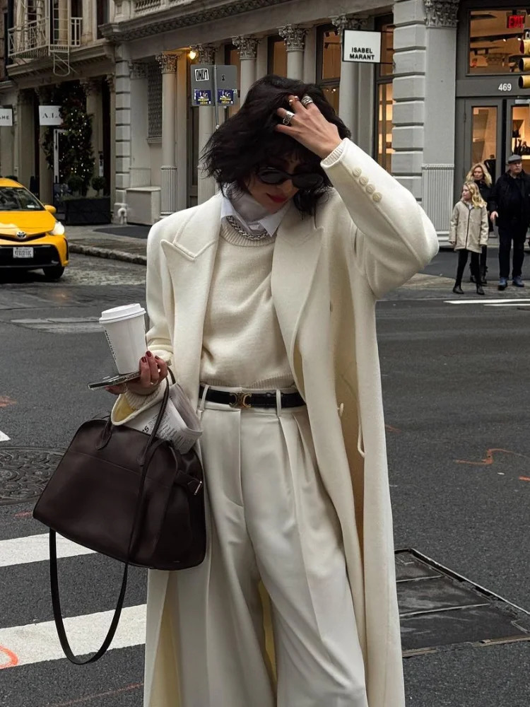 Elegant white collar full sleeved womens wool coat fashionable casual button autumn and winter commuting streetwear 241217