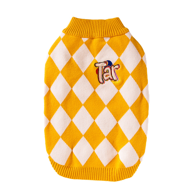 Autumn and winter checkerboard patch sweater two-piece middle and small dog clothes thickened warm pet clothes HS32
