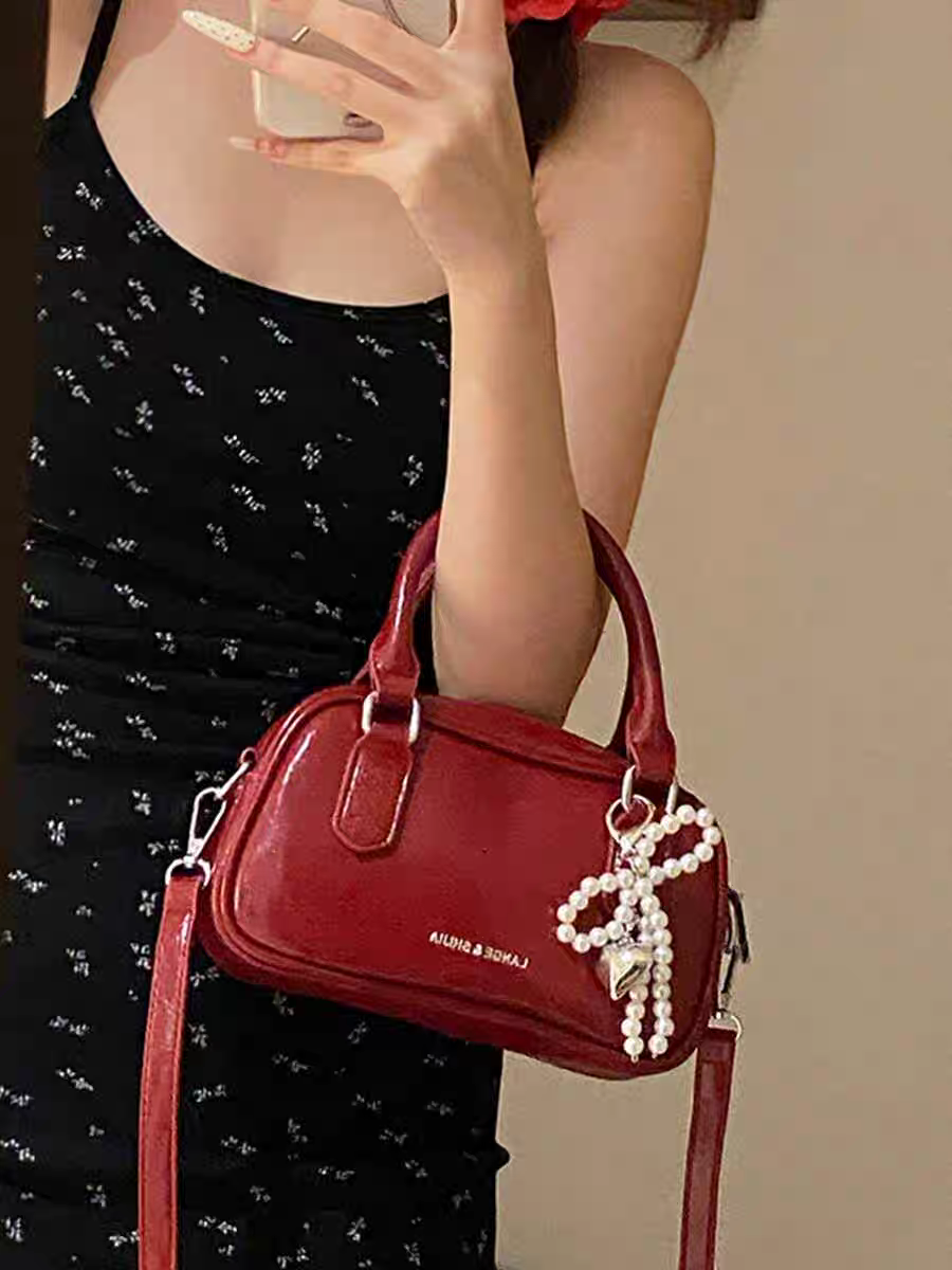 Red Hand Bag Purse Women New High Street Handle Chic Leather Casual Crossbody Bags Female Retro Bolsos Aesthetic 240810