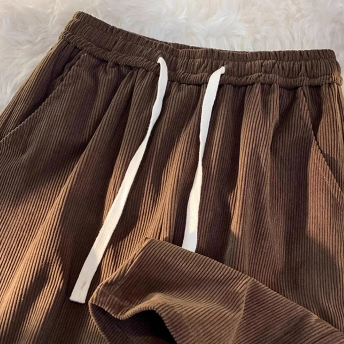 2024 Vintage Brown Corduroy Casual Pants Loose Fit Spring Autumn Straight-Leg Pants Trendy Sweatpants For Men 241218