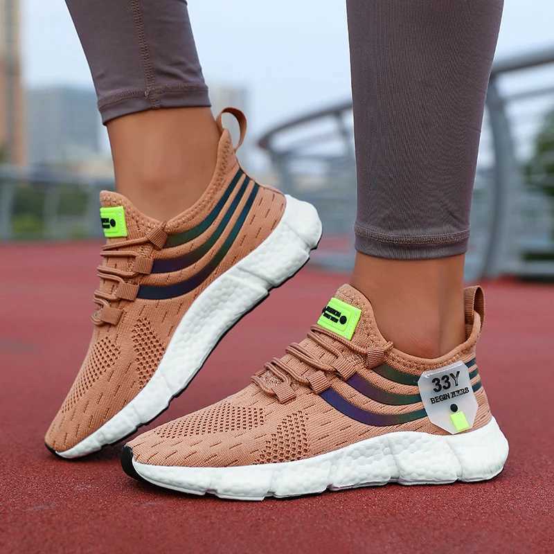 Womens casual sports shoes breathable and lightweight sports shoes anti slip flat shoes outdoor running and walking shoes womens vulcanized shoes Z250