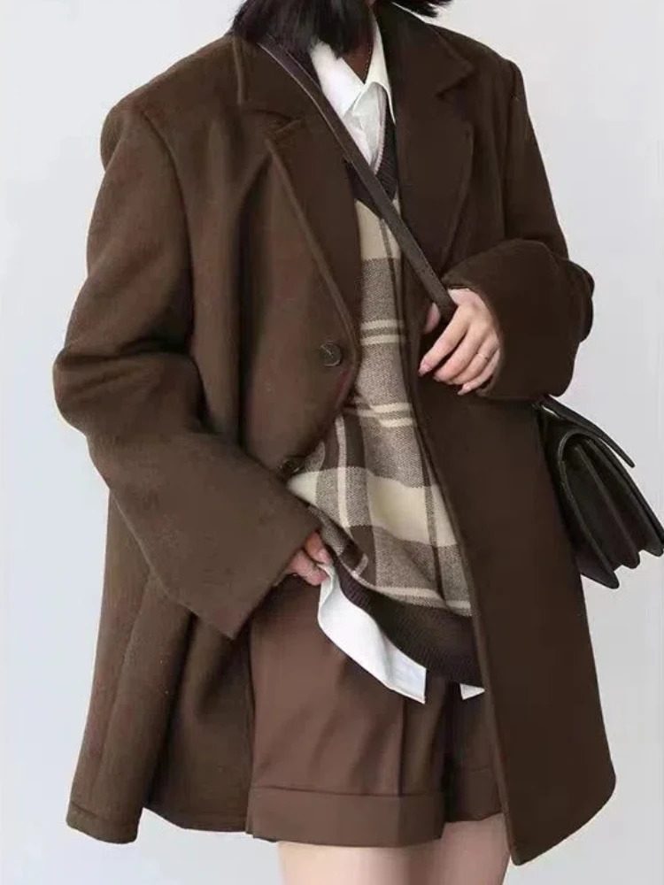 Womens small coat laminated cotton highend Hepburn style premium womens gentle wool