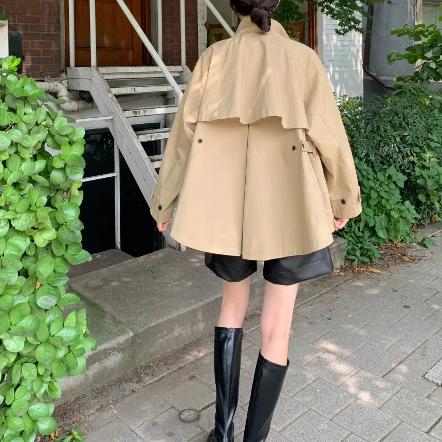 Retro British Fashion Stand Collar Short Trench Cloak Women Fall Lazy Style Windbreaker Coat Khaki Army Green Loose Jacket 241218