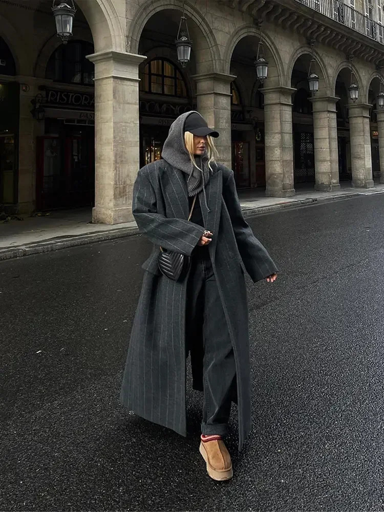 Autumn Winter Striped Woolen Overcoat Women Fashion Lapel Long Sleeves Loose Oversize Coat Lady Elegant Commuting Street Outwear 241217