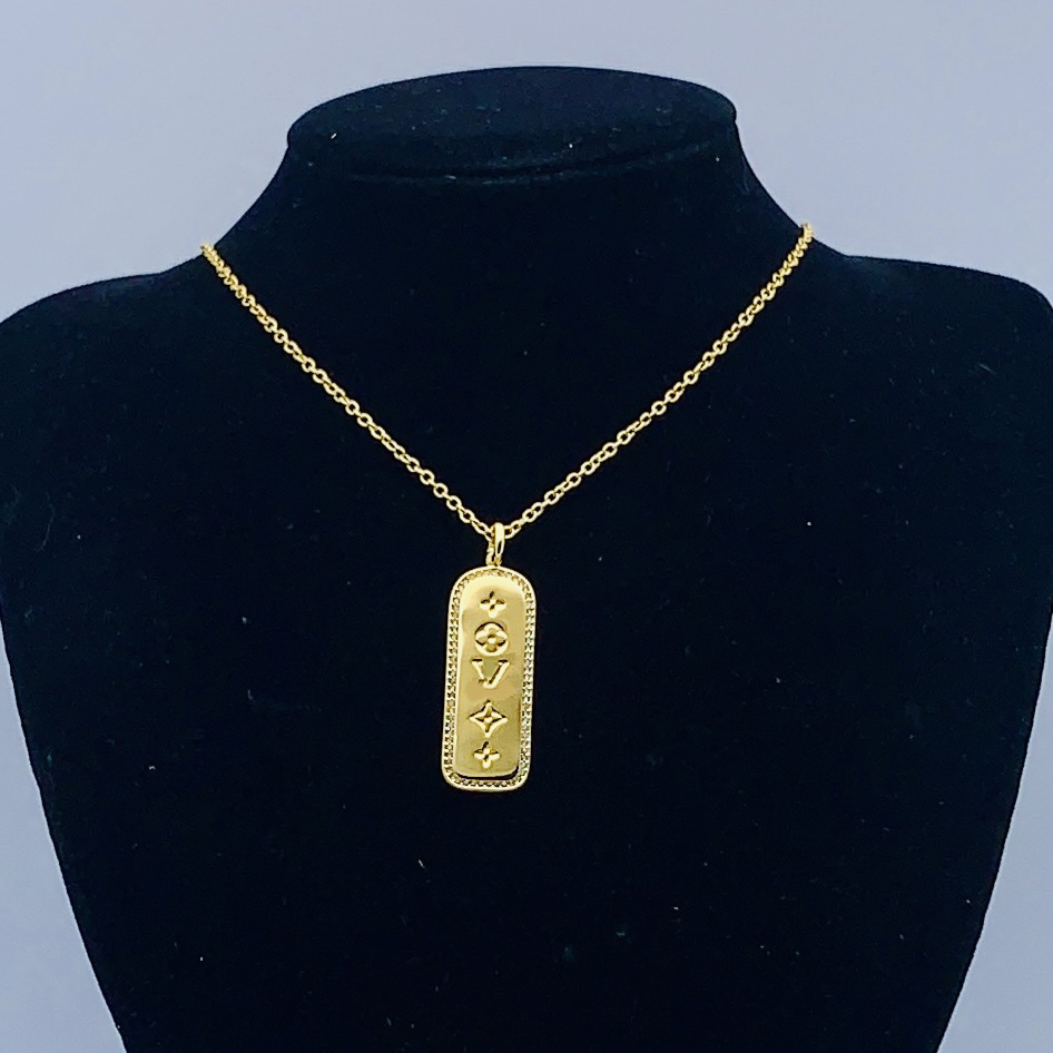 Designer Necklace Luxury Brand Letter Pendant Necklace Silver Gold Plated Stainless Steel Sweater Chain Choker Charm Necklace For Woman Men Fashion Jewelry