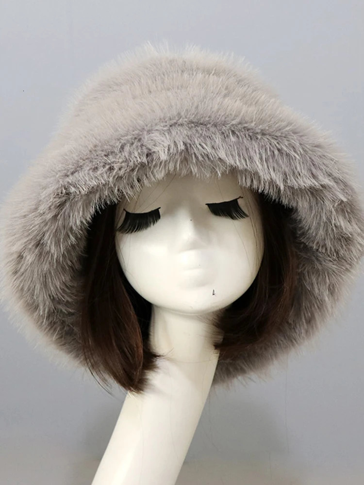 LANMREM Fur Hat Winter Warmth Hat Colorful Personalized Ear Protector Wide Brim Fisherman Hats Women Outdoor 2DB1274 241218