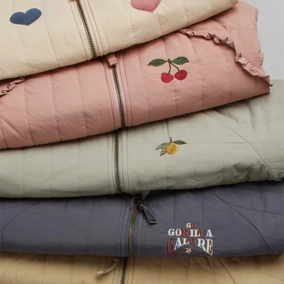 2024 Autumn Winter KS Childrens Embroidery Jackets Girls Cotton Outerwear Baby Clothes Boys Plus Fleece Coats Kids Clothing 241218