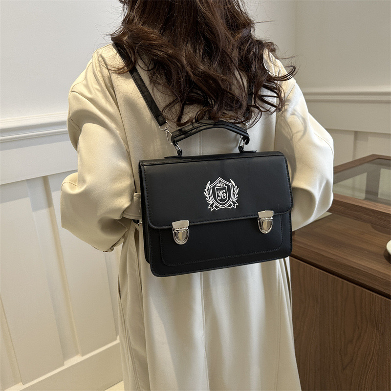 Japanese Jk uniform New large capacity backpack retro preparatory style high school commuting briefcase womens messenger bag 240906