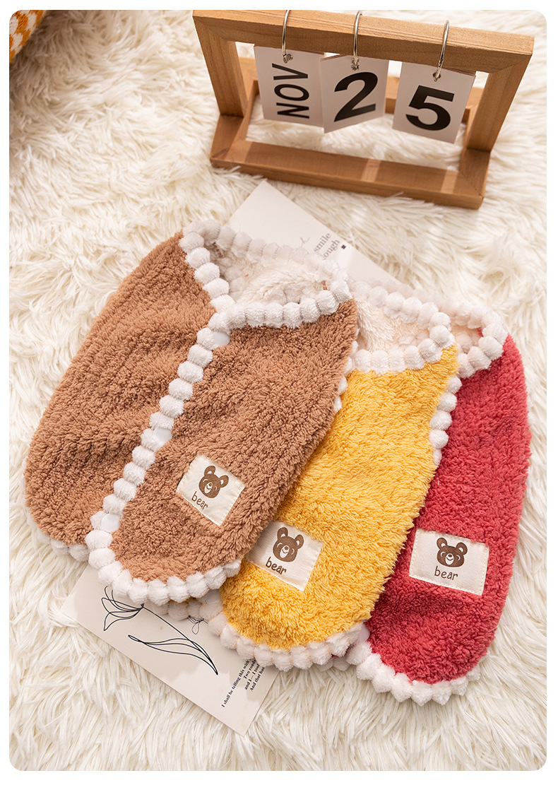 Autumn and winter dog clothes, small and medium-sized dogs, two legged clothes, pet clothes HS50