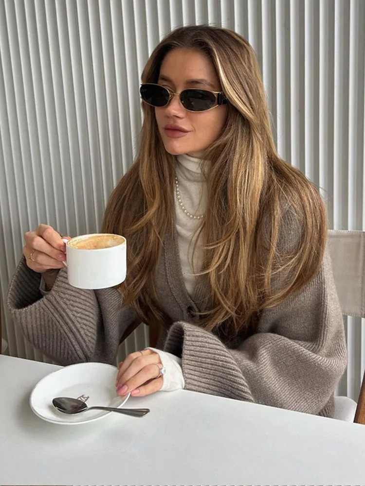 Womens Khaki Metal Buttons Knitted Cardigan Fashion V-neck Long Sleeves With Pocket Slim Jumper Tops 2024 Lady Commute Outwear 241219bj