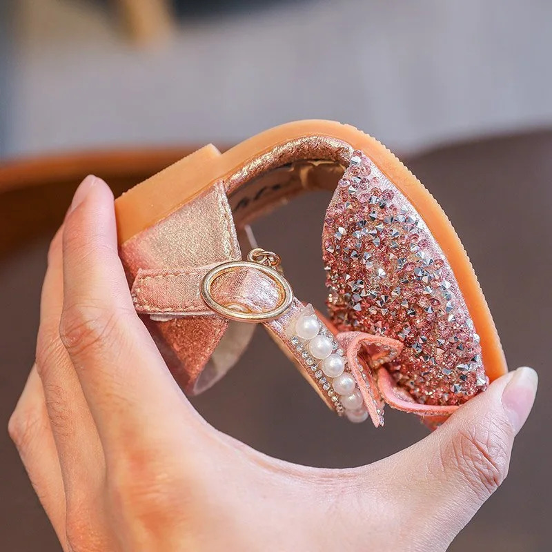 Toddler Girls Dress Shoes for Girls Princess Shoes Low Heels Toddler Soft Sole Glitter Shoes for Wedding Party 241219