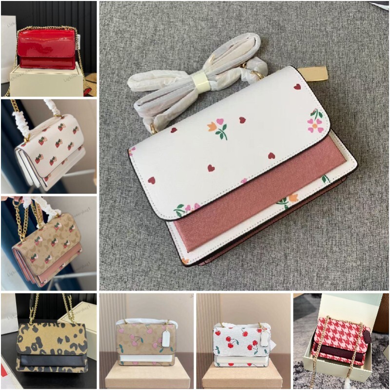 Brand Women Straw Berry Print Bag Classic Loving Heart Romantic Bag Designer Bag Chain Bag Cherry PatternCrossbody New-York Women's Single Small Square Bag 240202
