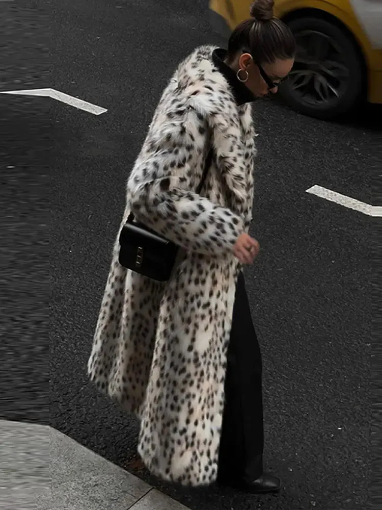 Retro Leopard Faux Fur Long Coat Winter Warm Thicken Open Maxi Female Casual Loose Elegant Chic Street Outwear 241219