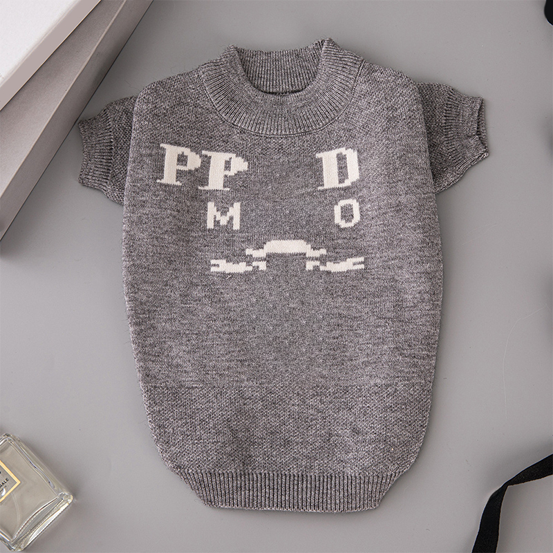 Designer Knitted Apparel Dog Supplies Winter Sweater Turtleneck Cold Weather Puppy Cat Jumper Clothing Strap Short Sleeve Free shipping