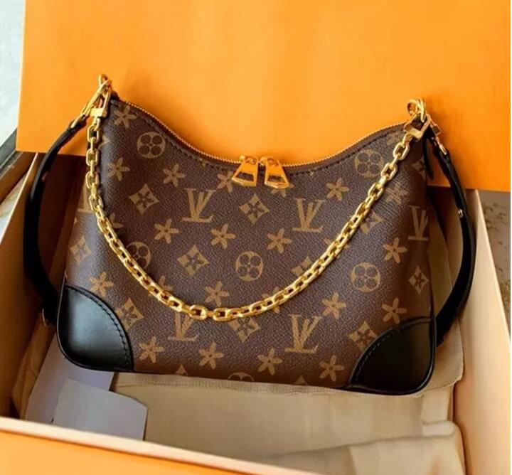 Designer Shoulder Bag Tote Women Crossbody Bags Leather Luxury Old Flower Diane Baguette Handbag Large-capacity Canvas Strap Embossed Letters Woman Wallet Purse8