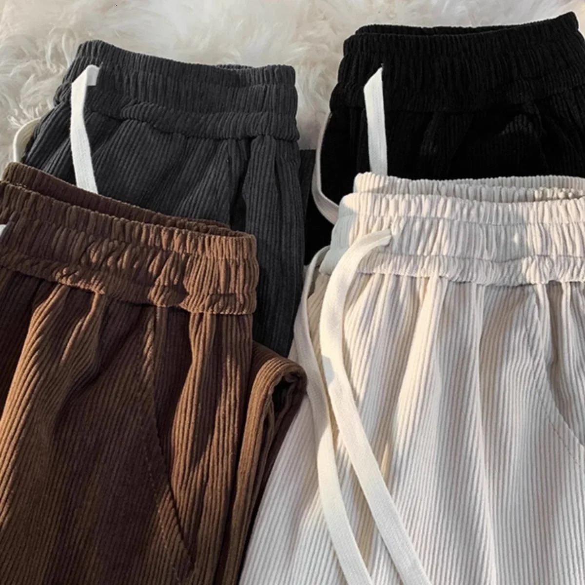 2024 Vintage Brown Corduroy Casual Pants Loose Fit Spring Autumn Straight-Leg Pants Trendy Sweatpants For Men 241218