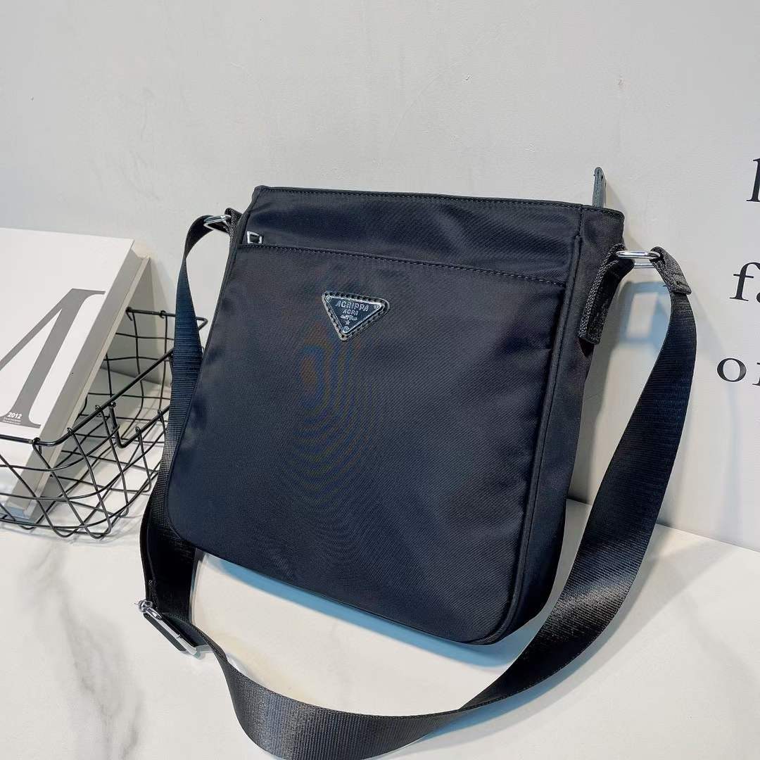 New 2024 Waterproof Oxford Cloth Casual Crossbody Shoulder Fashion Men's Commuting Bag