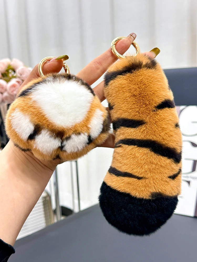 Natural Rex Rabbit fur tiger tail keychain handbag backpack talisman 241218
