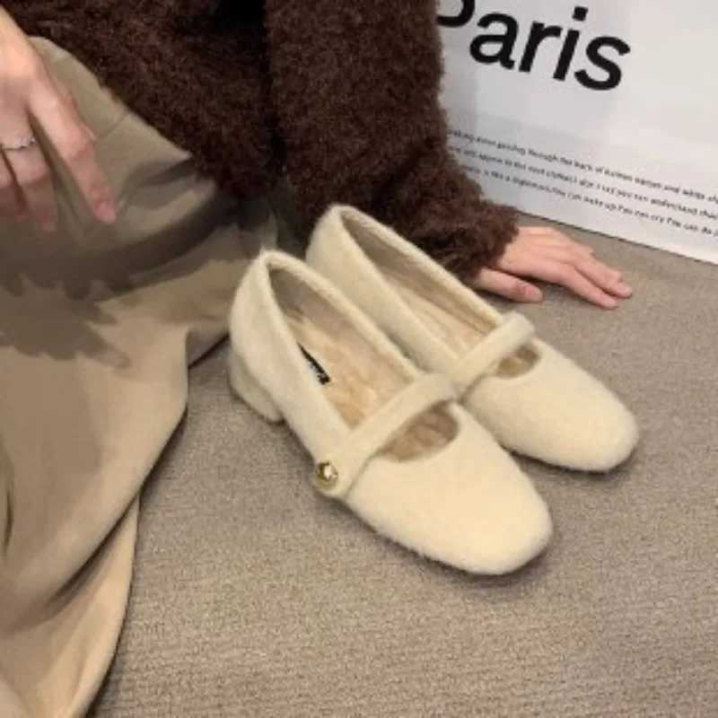 Warm artificial fur pump autumn and winter new Lambswool keeps warm Mary Jens Wan Fei shallow casual shoes Y241218