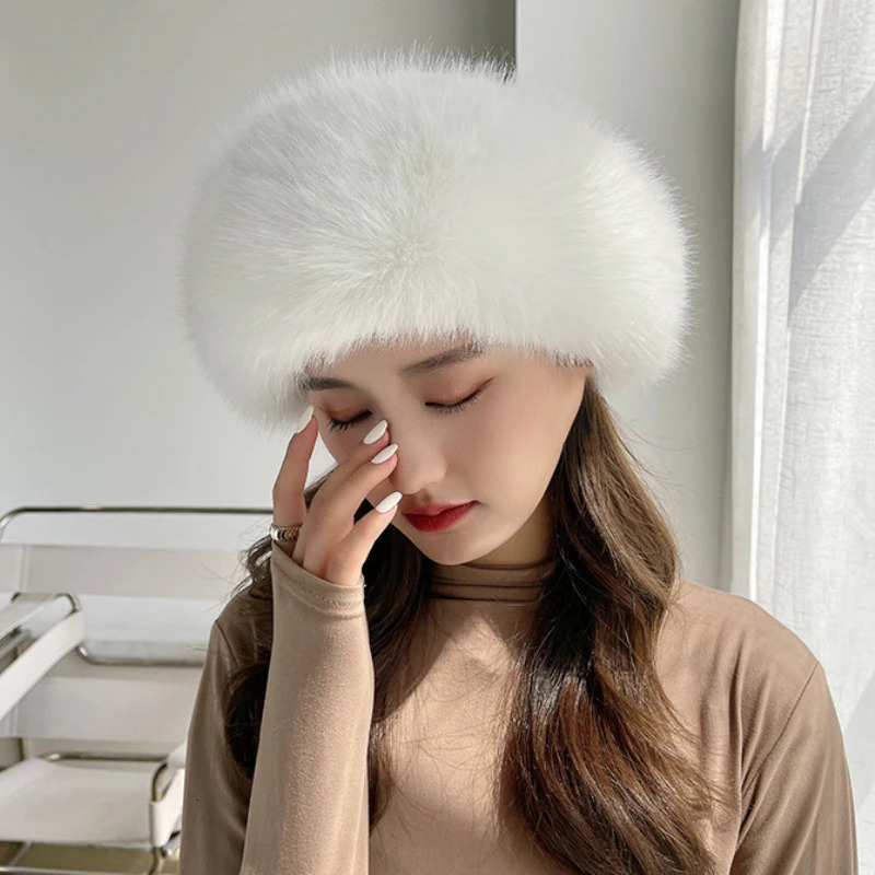 Fur Hat Women Warm Snow Ski Cap Female Faux Fox Fur Bomber Hat Lady Windproof Winter Hats for Women Russian Hat Ushanka 241218
