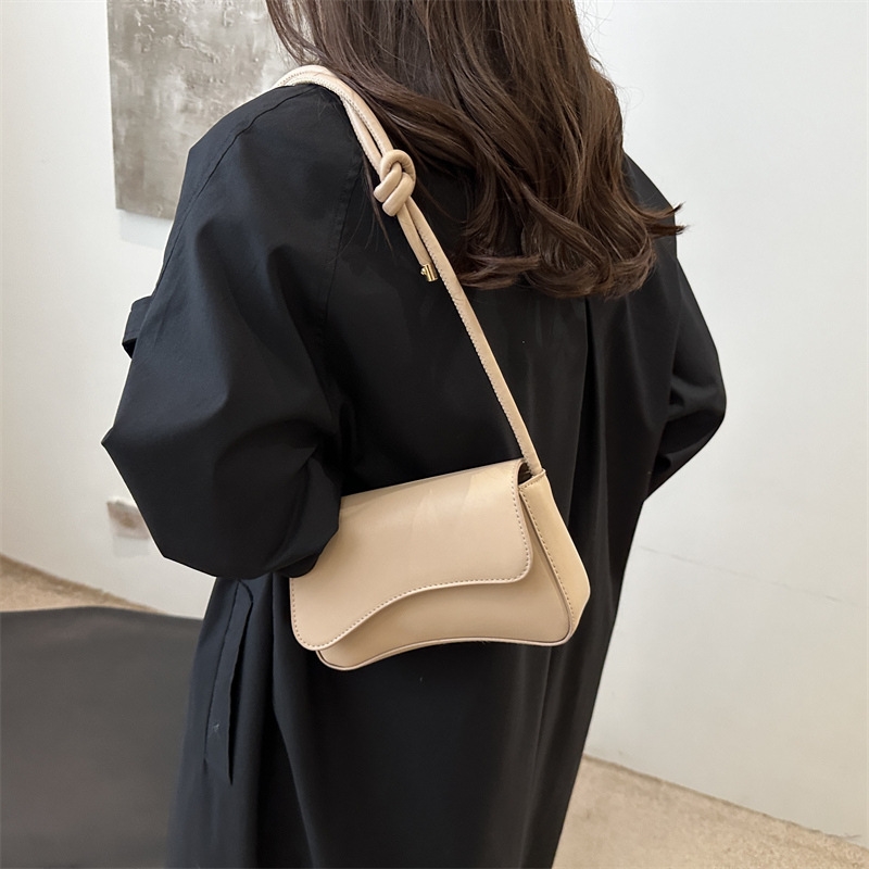 2025 free shipping designer bags Single shoulder diagonal span brown for Ladies' daily versatility