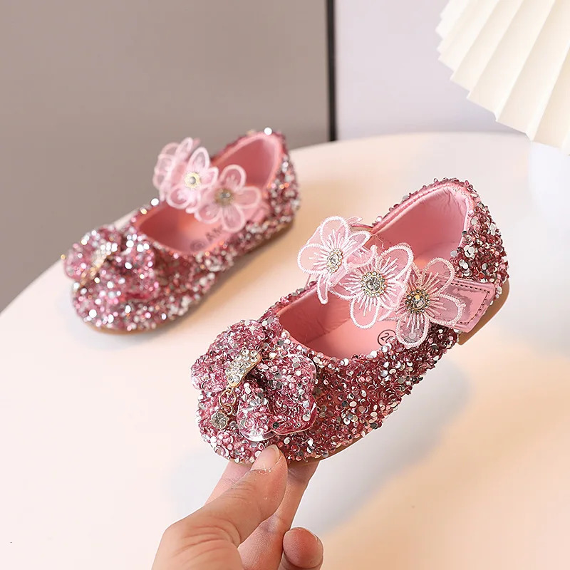 Girls Shoes Spring and Autumn Crystal Princess Mary Jane Bowknot Flower Fashion Girls Performance Shiny Leather Shoes Simple 241219