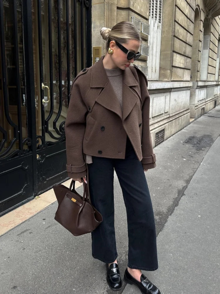 Double Breasted Long Sleeved Lapel Womens Woolen Coats Casual Solid Color Pocket Short Jacket Lady Commuting Autumn Streetwears 241218