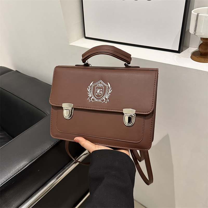 Japanese Jk uniform New large capacity backpack retro preparatory style high school commuting briefcase womens messenger bag 240906
