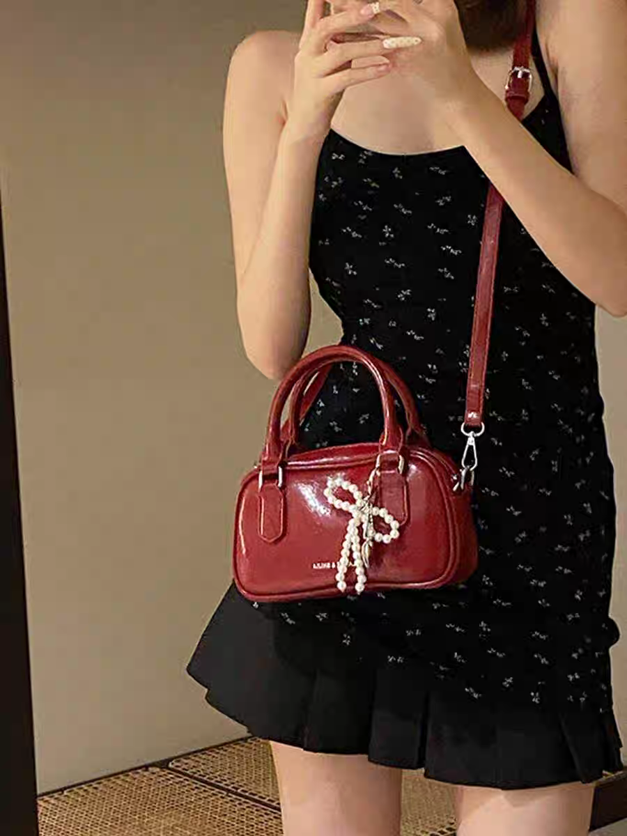 Red Hand Bag Purse Women New High Street Handle Chic Leather Casual Crossbody Bags Female Retro Bolsos Aesthetic 240810