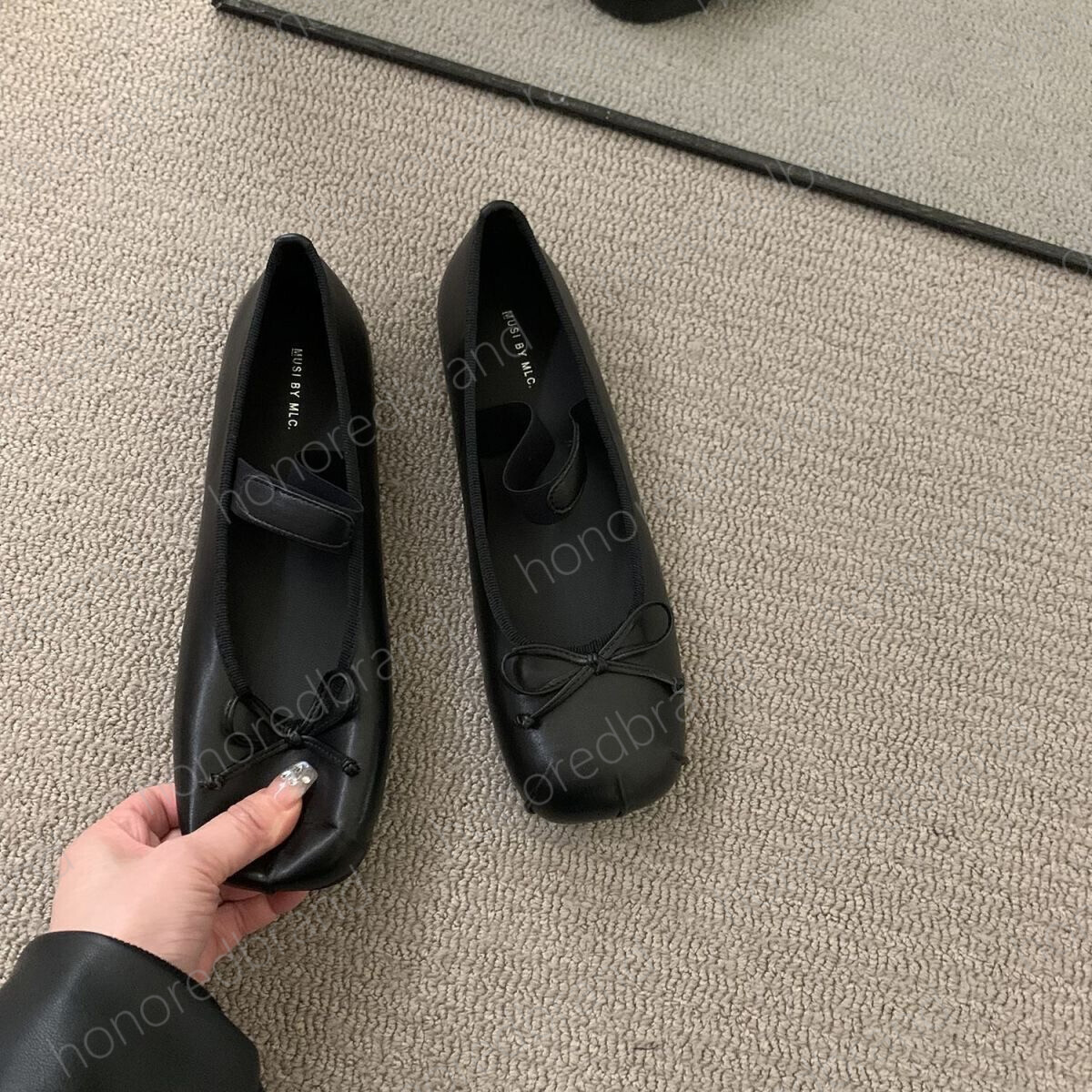LUXURY Paris Ballet Fashion Designer Professional Dance Shoes Satin ballerinas Bowknot Shallow Mouth Single Shoe flat sandals for women ff