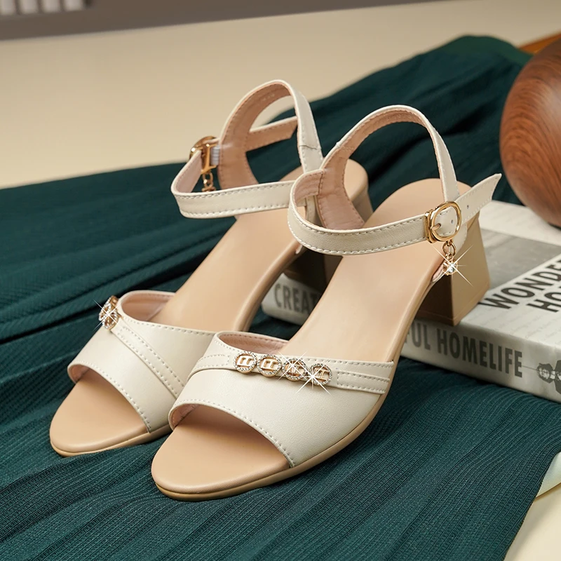 AIYUQI Women's Summer Sandals 2024 New Fashion Rhinestone Women's Sandals Fashion Women's Roman Sandals