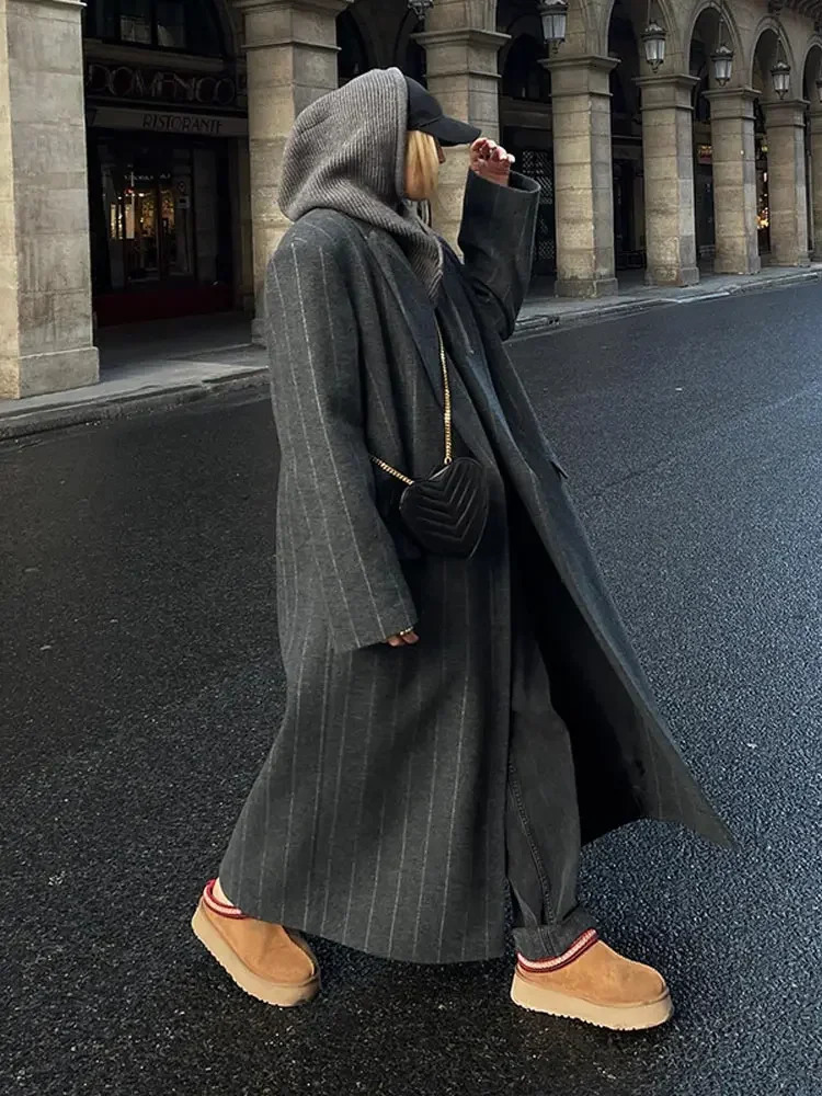 Autumn Winter Striped Woolen Overcoat Women Fashion Lapel Long Sleeves Loose Oversize Coat Lady Elegant Commuting Street Outwear 241217