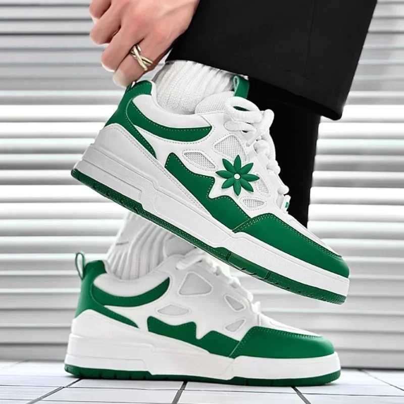 Original New Brand Mens Sneakers Leather Casual Fashion Skateboard for Men Daily Training Shoes Tenis MascuoXJ241219
