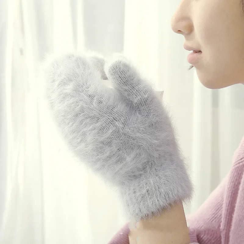 Cute Rabbit Wool Gloves Female Winter Mittens Factory Outlet Fur Gloves Fingerless Gloves Winter Gloves Women Girls Mittens 241219