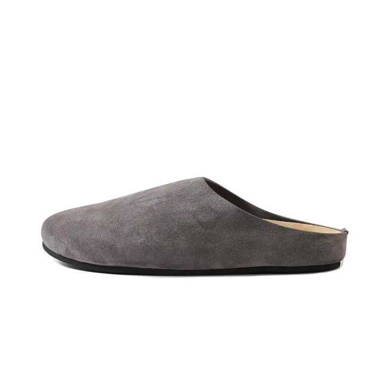 slides clogs Men women wear plus size Boken slippers for autumn 2024. They can be worn as outerwear in suede leather with one foot and flat bottom