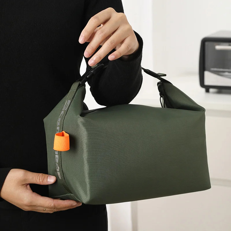 insulated lunch box handbag with large capacity folding lunch bag simple and stylish to work with 241217