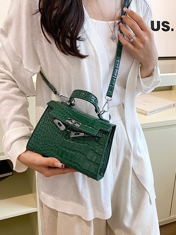 Hot new free shipping designer bags for womens black green sliver gold white Fashionable hand-held small square bag single shoulder crossbody bag