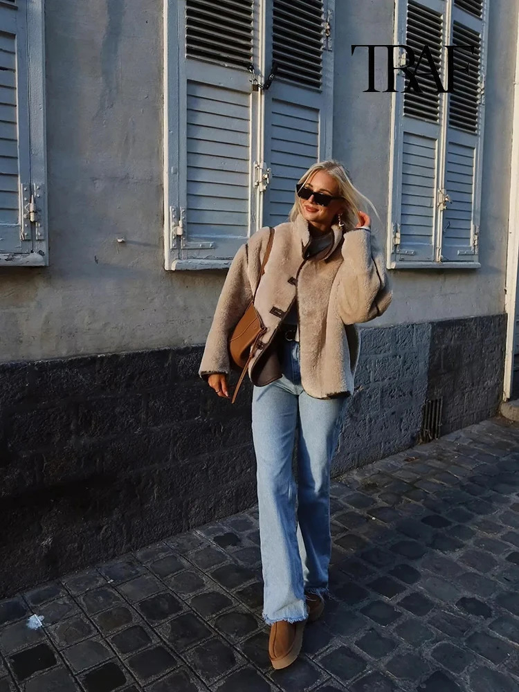 TRAF Womens Fashion Autumn and Winter Warm Teddy Bear Coat Patchwork O-neck Lamb Wool Coat Vintage Cowl Button Fleece Top 241220