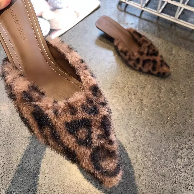 Women Fur Slippers Warm Mules Shoes Casual Mid Heels Boots Pointed Toe Plush Slingback Flip Flops Cotton Boots 241220