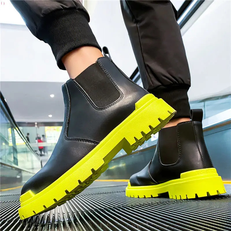 Lightweight Trendy 2025 Boots For Men Platform Man Shoes Low Price Original Deals Cheap Fashion New Footwear Casual Offer Y2k