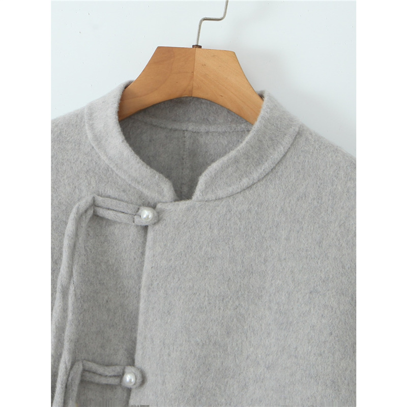 D4040 Autumn and winter new Chinese style fashion pearl button short woolen coat for women with stand collar and double-sided
